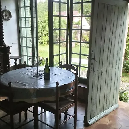 Ancienne Maison De Famille Nyaraló